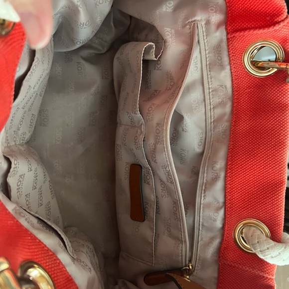 Michael Kors Red and White Shoulder Bag with Gold Accents - Picture 8 of 10